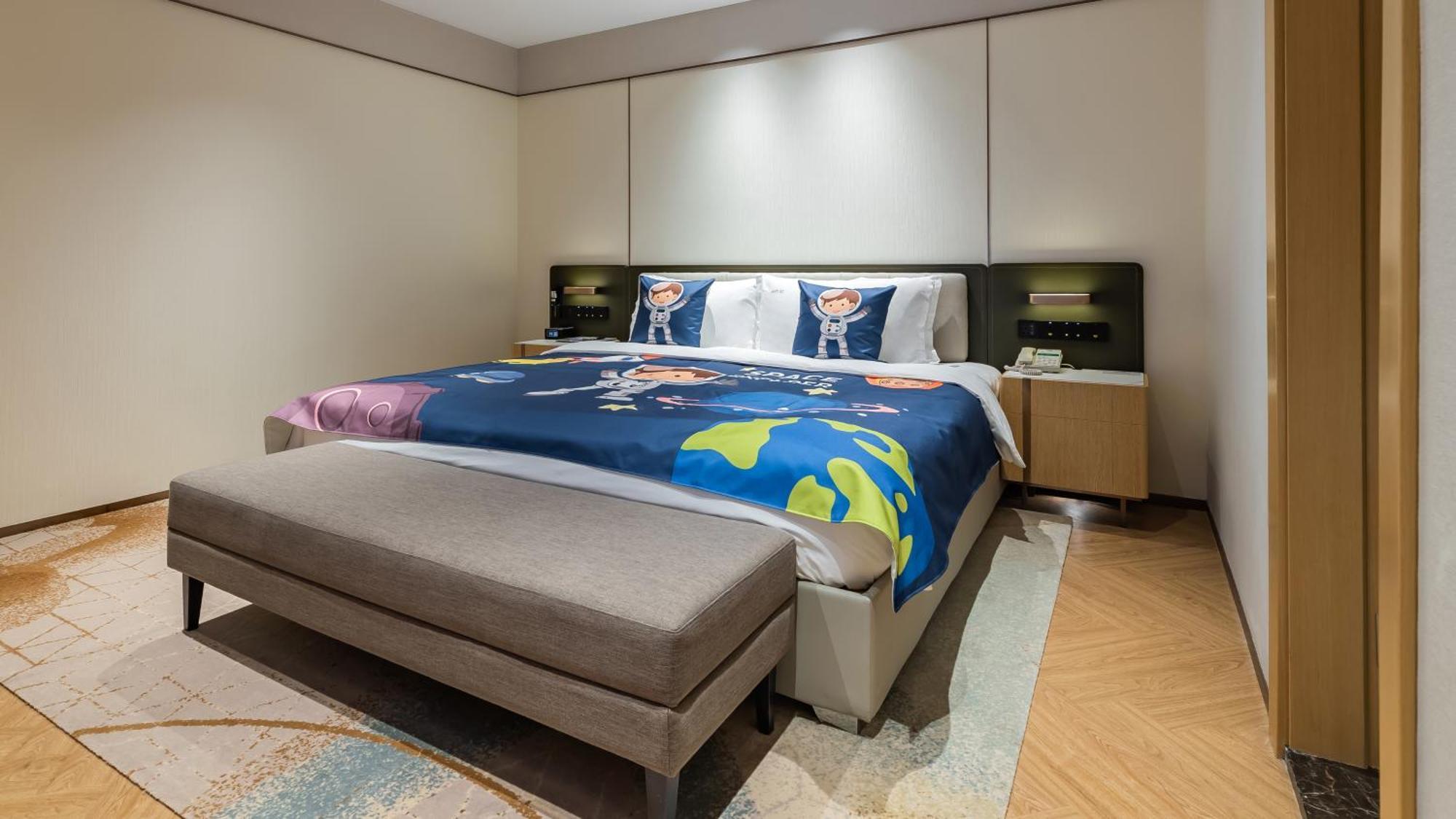 Holiday Inn Chongqing Guanyinqiao By Ihg Exterior foto
